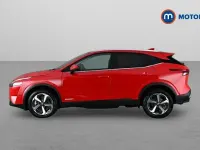 Used Nissan Qashqai N-Connecta 190 HP (139 kW) 2023 Red SUV