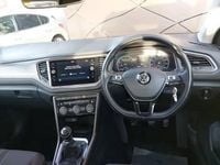 Used VW T-Roc SE 115 HP (84 kW) 2018 Black SUV