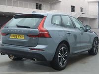 Used Volvo XC60 Momentum 190 HP (139 kW) 2018 Grey SUV