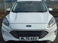 Begagnad Ford Kuga Titanium 120 HK (88 kW) 2020 Vit SUV