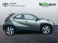 Used Toyota Aygo X 72 HP (52 kW) 2023 Green SUV
