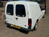 Used Ford Escort 55 HP (40 kW) 2001 White