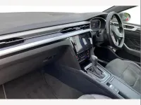 Begagnad VW Arteon R-line 190 HK (139 kW) 2023 Svart Halvkombi
