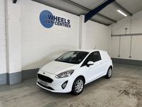 Used Ford Fiesta S 85 HP (62 kW) 2019 White Hatchback
