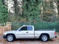 Used Dodge Dakota 177 HP (130 kW) 2004 Gold Pickup