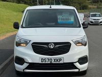 Used Vauxhall Combo Sportive 100 HP (73 kW) 2020 White MPV