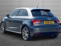 Usado Audi A1 Black Edition 150 HP (110 kW) 2018 Cinzento Citadino