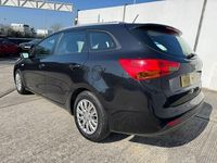 Używany Kia Ceed 2014 Czarny Hatchback