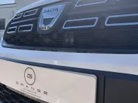 Used Dacia Logan MCV Lauréate 2018 White Estate