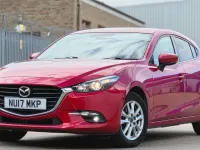 Used Mazda 3 120 HP (88 kW) 2017 Red Hatchback