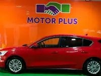 Used Ford Focus Titanium 125 HP (91 kW) 2018 Red Hatchback