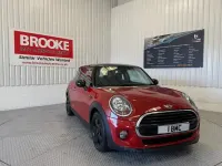 Used Mini Cooper D Hatch 116 HP (85 kW) 2015 Red Hatchback