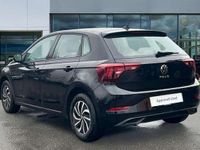 Used VW Polo Life 80 HP (58 kW) 2024 Black Hatchback