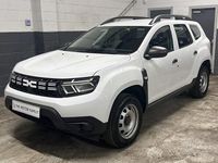 Used Dacia Duster Essentiel 90 HP (66 kW) 2023 White SUV