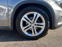 Used Mercedes GLA220 Premium 170 HP (125 kW) 2014 Mountain grey SUV