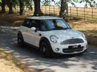 Used Mini Cooper Hatch 2013 White Hatchback