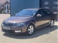 Used Skoda Octavia Elegance 2013 Brown Hatchback