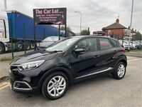 Usado Renault Captur Dynamique 90 HP (66 kW) 2016 Preto SUV