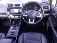 Used Subaru Outback Premium 175 HP (128 kW) 2015 Silver Estate