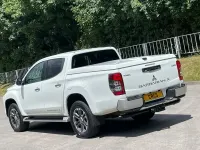 Used Mitsubishi L200 150 HP (110 kW) 2019 White Pickup
