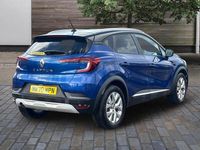 Usado Renault Captur Iconic 130 HP (95 kW) 2021 Azul SUV