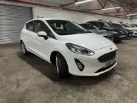 Used Ford Fiesta Zetec 100 HP (73 kW) 2018 White Hatchback