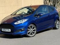 Used Ford Fiesta ST-Line 140 HP (102 kW) 2016 Blue Hatchback