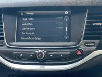 Używany Vauxhall Astra SRi 150 KM (110 kW) 2016 Biały Hatchback