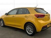Used Kia Rio 101 HP (74 kW) 2022 Yellow Hatchback