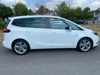 Used Vauxhall Zafira Tourer SRi 140 HP (102 kW) 2017 White MPV