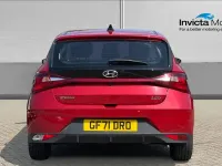 Used Hyundai i20 100 HP (73 kW) 2021 Red Hatchback