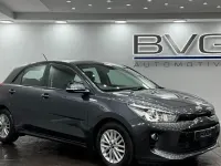 Begagnad Kia Rio 99 HK (72 kW) 2017 Grå Halvkombi