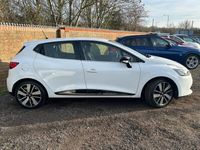 used Renault Clio IV 1.5 dCi Dynamique S Nav Hatchback 5dr Diesel Manual Euro 6 (s/s) (90 ps)