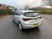 Used Vauxhall Astra Design Edition 125 HP (91 kW) 2017 Silver Hatchback