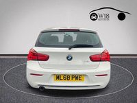 Used BMW 118 Sport Line 136 HP (100 kW) 2018 White Hatchback