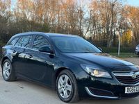 Used Vauxhall Insignia Design Edition 170 HP (125 kW) 2016 Green Estate