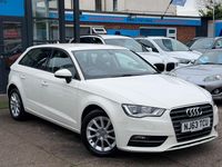 Used Audi A3 Sportback 105 HP (77 kW) 2013 White Hatchback