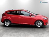 Used Ford Focus Titanium 150 HP (110 kW) 2016 Red Hatchback