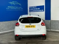 Used Ford Focus Zetec 125 HP (91 kW) 2018 White Hatchback