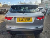 Used Jaguar F-Pace Prestige 180 HP (132 kW) 2017 Silver SUV