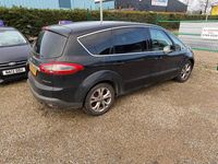 Used Ford S-MAX Titanium 200 HP (147 kW) 2012 Black MPV