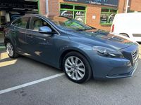 Usado Volvo V40 SE Lux 2012 Azul Citadino