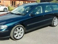 Used Volvo V70 163 HP (119 kW) 2002 Estate