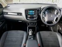 Used Mitsubishi Outlander P-HEV 177 HP (130 kW) 2018 White SUV