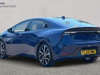 Used Toyota Prius 223 HP (164 kW) 2025 Blue Hatchback
