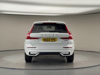 Used Volvo XC60 R-Design 250 HP (183 kW) 2021 SUV