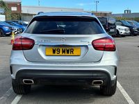 Used Mercedes GLA250 AMG Line Premium Plus 211 HP (155 kW) 2018 Silver SUV