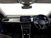 Used VW T-Roc Life 150 HP (110 kW) 2023 Blue SUV