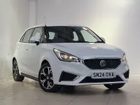 Begagnad MG MG3 Exclusive 106 HK (77 kW) 2024 Vit Halvkombi