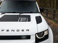 Used Land Rover Defender Dynamic 350 HP (257 kW) 2022 White Estate